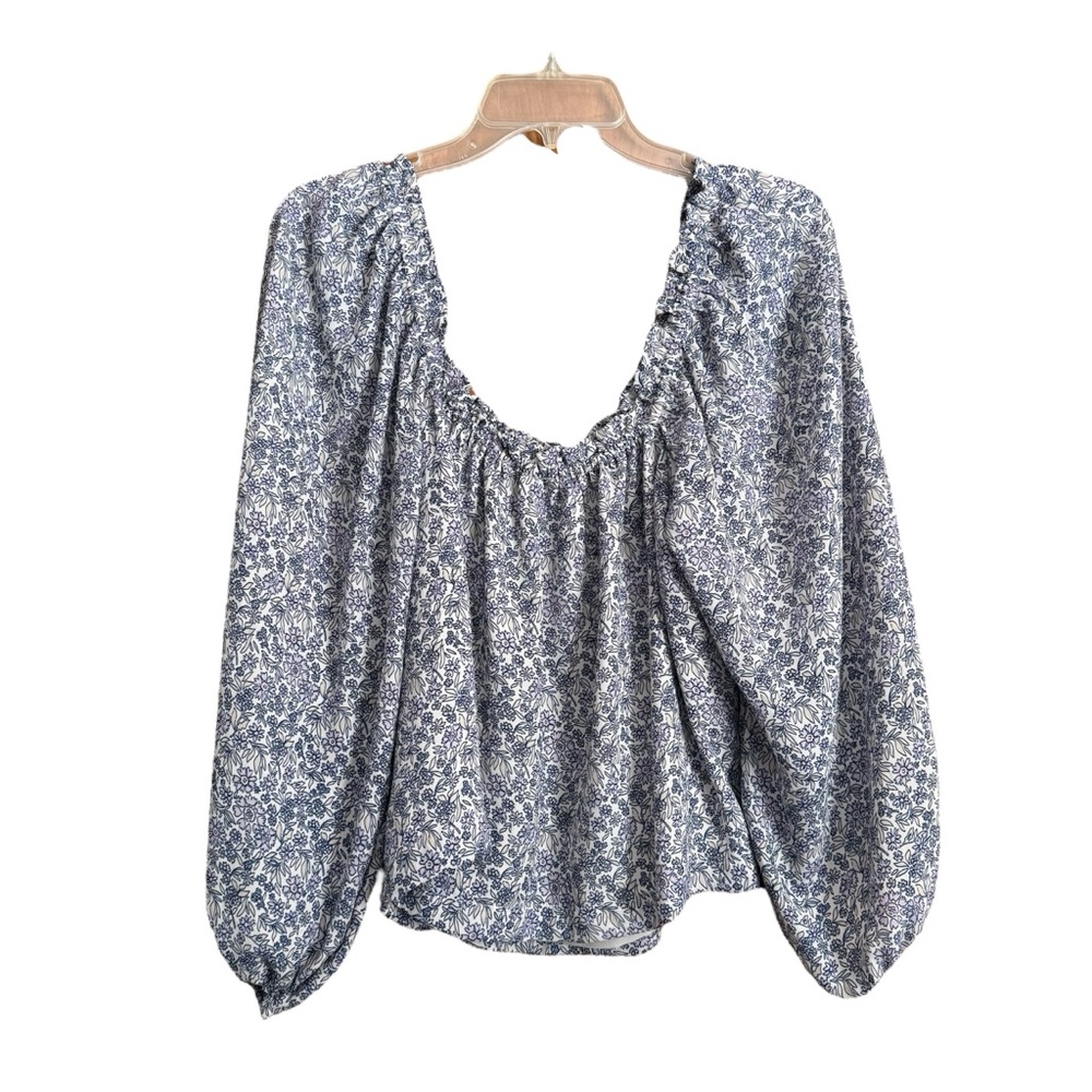 American Eagle Outfitters Lavender/Blue Floral Blouse‎ - Picture 3 of 5